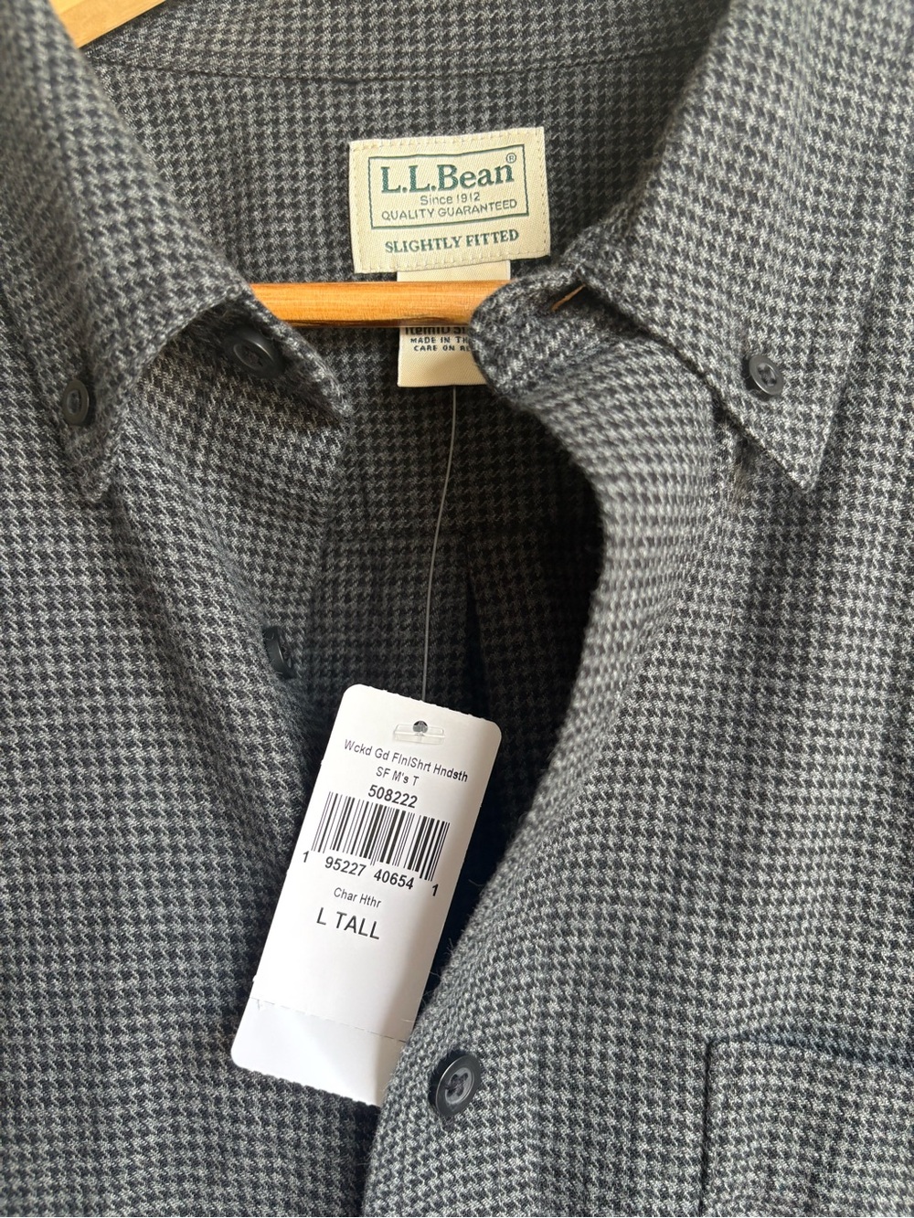 L.L. Bean Men’s Dark Gray Micro-Check Button-Down Shirt - Picture 3 of 4